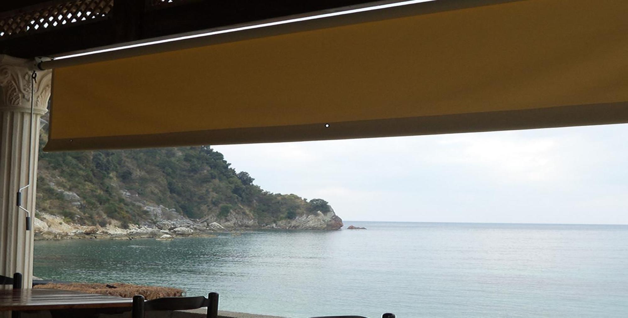 Castle Hotel Himare Exterior foto